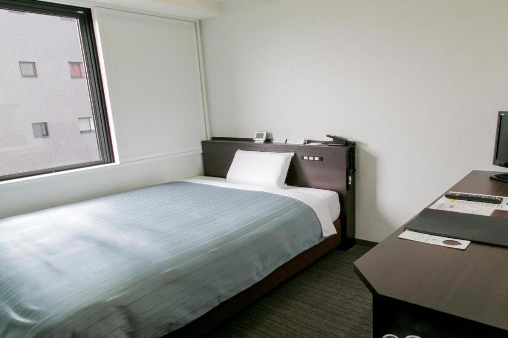 Plaza Annex 3*